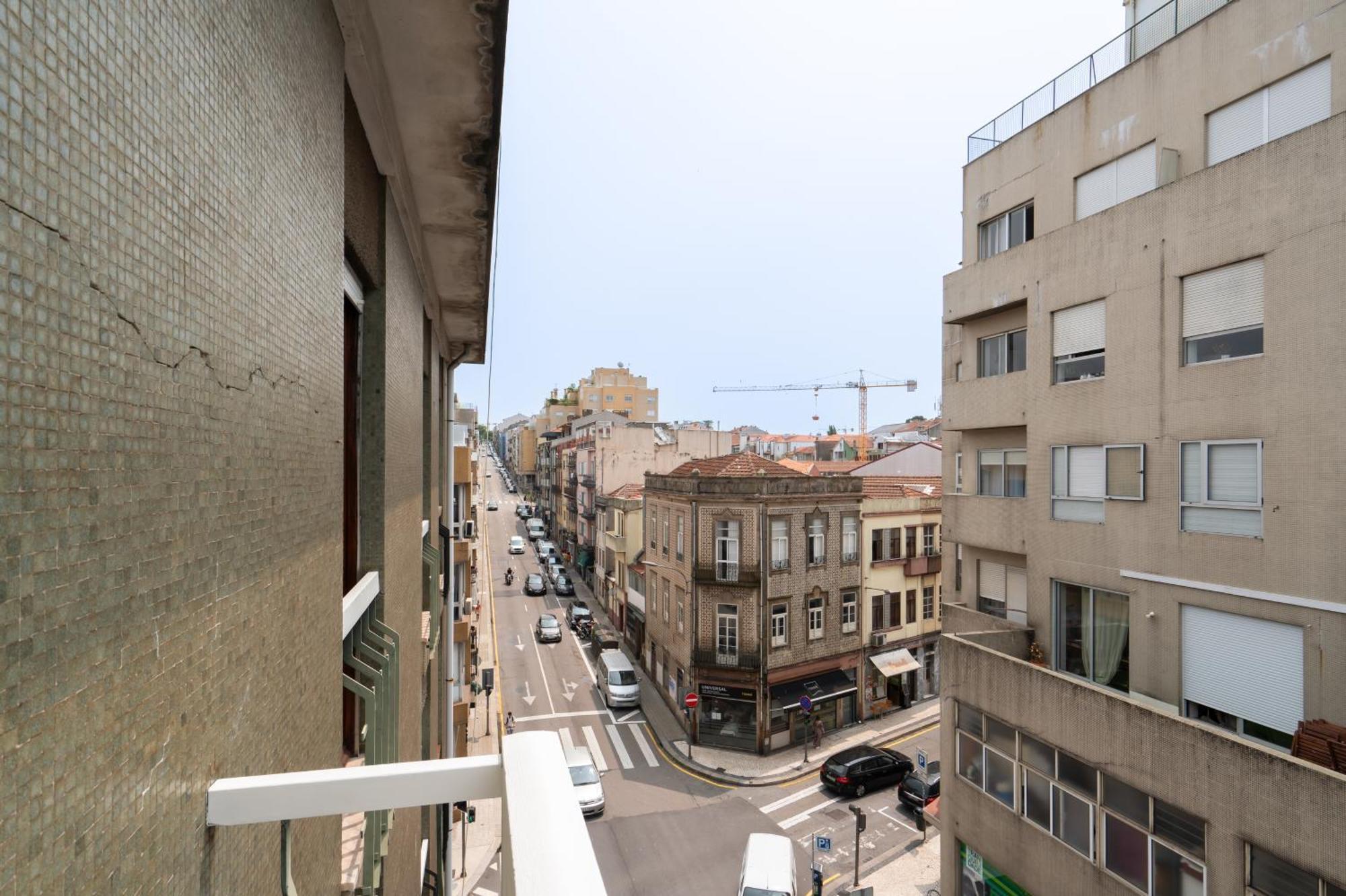 Host Wise Apartment Porto Room photo